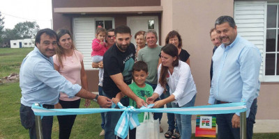 Una nueva vivienda fue inaugurada en la localidad de San Jerónimo del Sauce